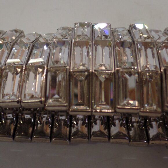 Sparkling Bold Elastic Bracelet Apx 1.5" Wide & Suited for 7" Wrist or Smaller - Picture 4 of 6